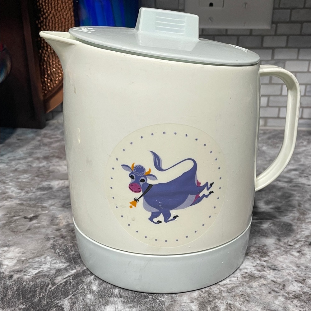 Vintage Quickirt Insulated Milk Pitcher